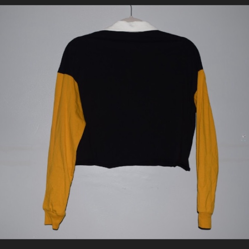 Cropped long sleeve - Picture 2 of 3